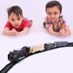 Toy Train Set for Kids, Battery Operated Train with Track Set - Image 4