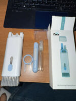 Blue 7 in 1 Electronics Cleaning Kit for Keyboard, Earbuds, Laptop & Mobile - Image 4