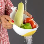 Plastic Rice Pulses Fruits Vegetable Noodles Pasta Washing Bowl and Strainer (2 Pc) - Image 3