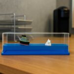 Liquid Wave Ship Motion Toy for Desk Stress Relief & Office Decoration