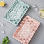 33 CAVITY MINI ROUND ICE PLASTIC TRAY - Image 2