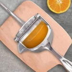 ALUMINIUM FRUIT PRESS JUICER - Image 4