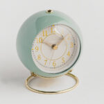 ROUND DESK CLOCK GREEN - Image 2