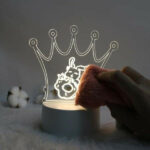 ACRYLIC MESSAGE BOARD CROWN - Image 3