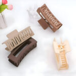 HAIR CLAW CLIPS