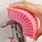FLEXIBLE PLASTIC CLEANING BRUSH - Image 5