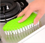 FLEXIBLE PLASTIC CLEANING BRUSH - Image 6