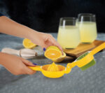 MANUAL SQUEEZE AND TWIST HAND JUICER - Image 5