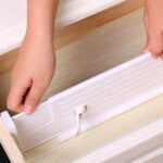 PLASTIC ADJUSTABLE DRAWER DIVIDER - Image 3