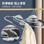 PLASTIC FLEXIBLE CLOTHES HANGER - Image 6