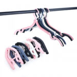 PORTABLE FOLDING CLOTHES HANGERS(SET OF 1) - Image 2