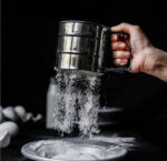 STEEL BAKING FLOUR SIFTER