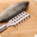 STEEL FISH SCALE REMOVER