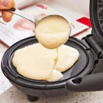 WAFFLE MAKER MACHINE - Image 4