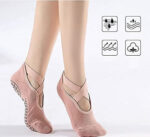 YOGA SOCKS WITH BELT - Image 2